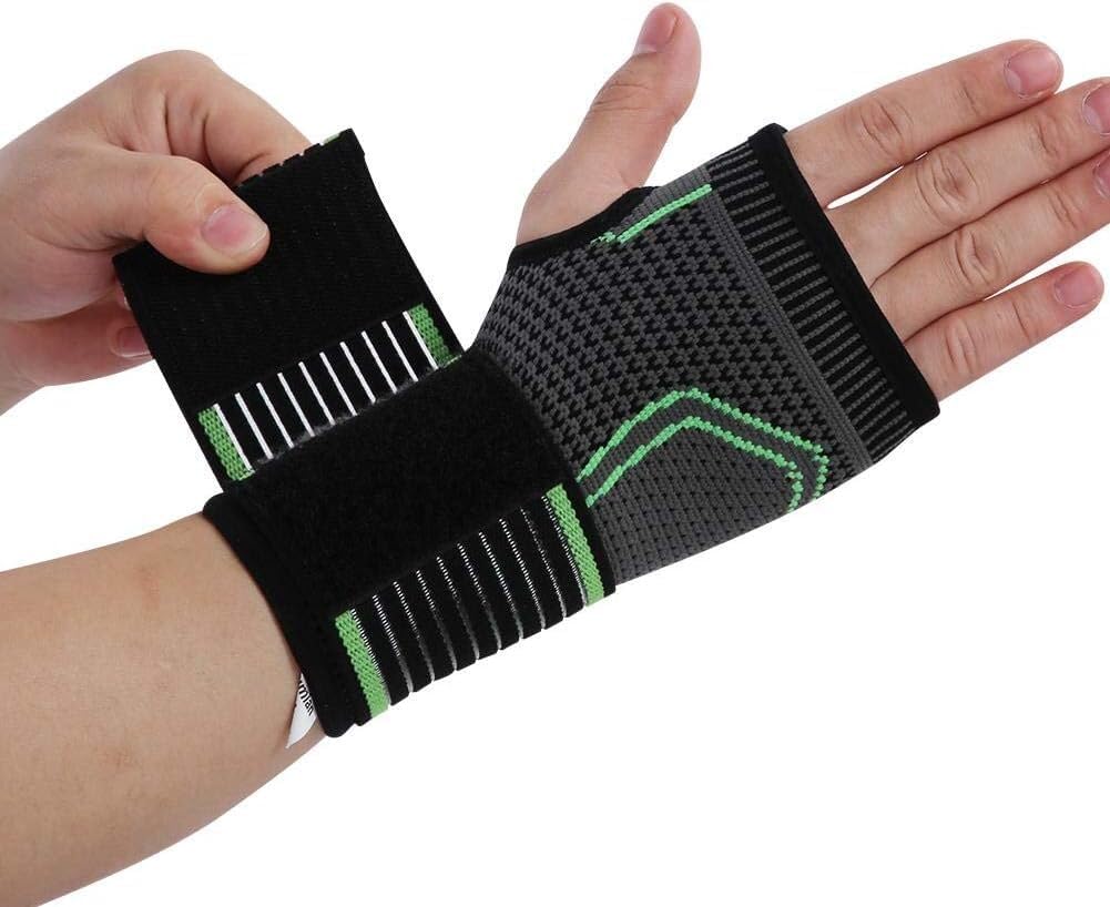 Leosportz Gym Gloves with Wrist Support for Workout