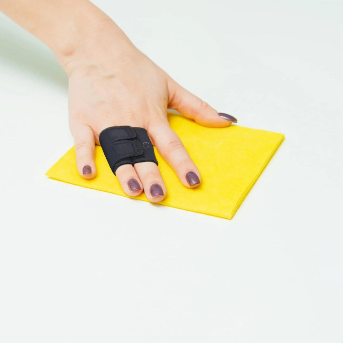Finger Splint For Pain Relief - Reusable Dual Finger Support